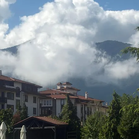 Apartamento Sun-kissed Emerald Panorama View & Bike